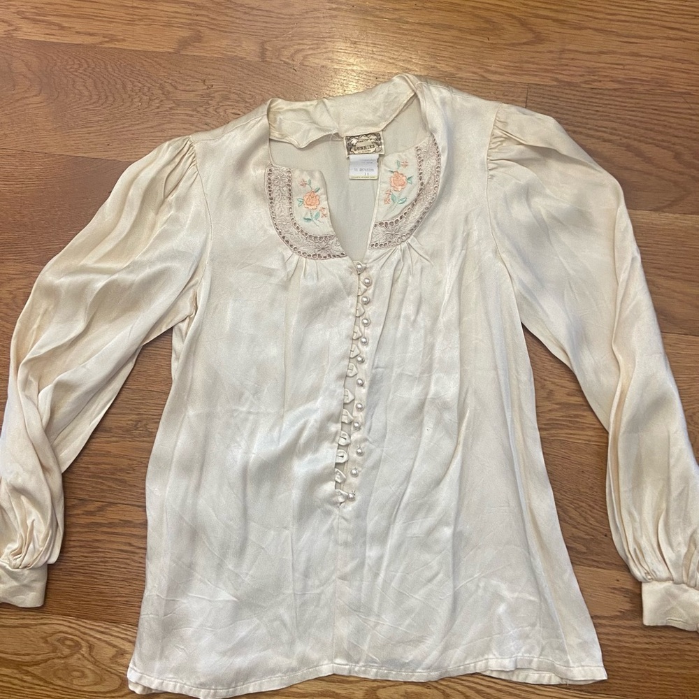 Vintage 70’s Jessica Gunnies of San Francisco Cream Blouse with Embroidery